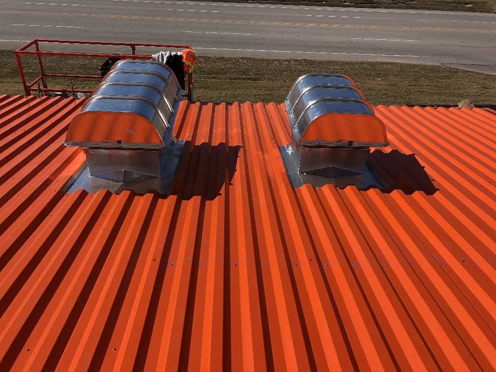 roofing contractor, residential roofing. Commercial roofing, roof installation, roof replacement, roof repair, emergency roof repair, metal roofing, shingle roofing, TPO, flat roofing, roofing, roof leak repair, shingle removal, metal panel installation